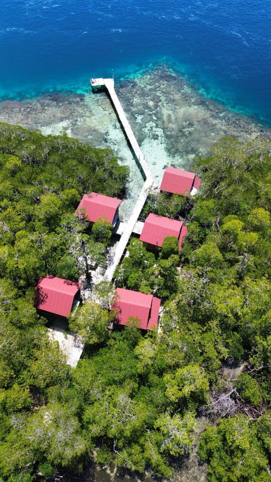 Villa Raja Ampat Blue Sea Besir Exterior foto